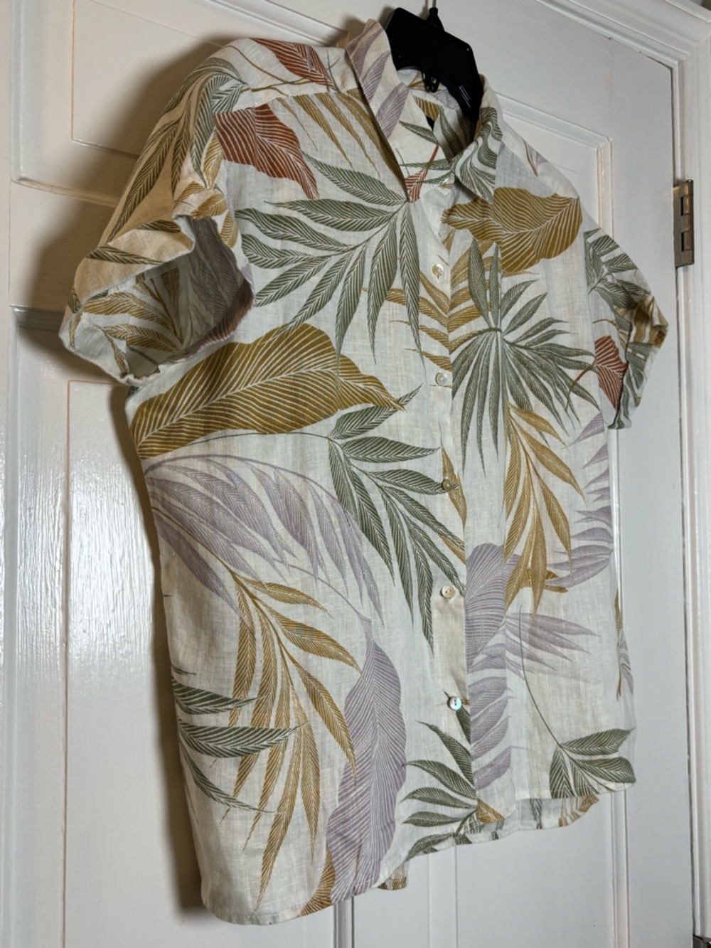 Tahari Casual Short-Sleeve Linen Button-Down Shirt Green Leaf Print Women’s M - Picture 2 of 4